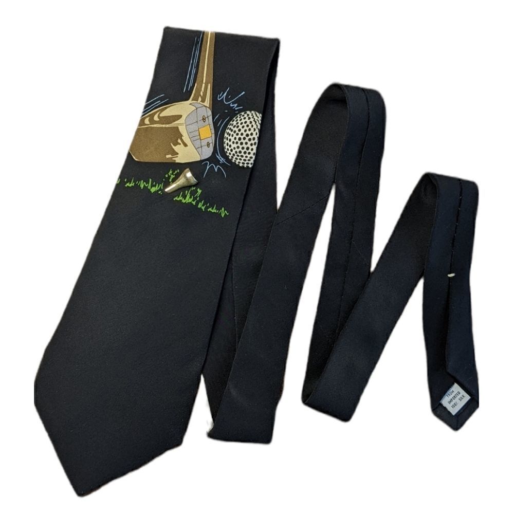 VINTAGE VICKY DAVIS the drive tie golf print